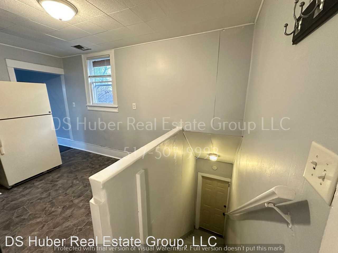 521 Shiawassee St - Photo 3 of 9