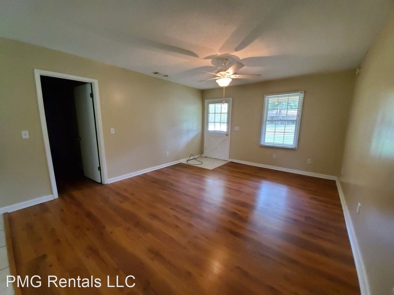 105 Springdale Rd - Photo 3 of 21