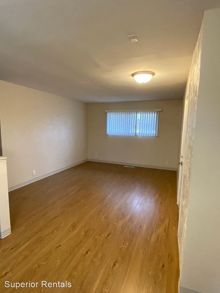 Southside 2 Bedroom Unit - Photo 2 of 6