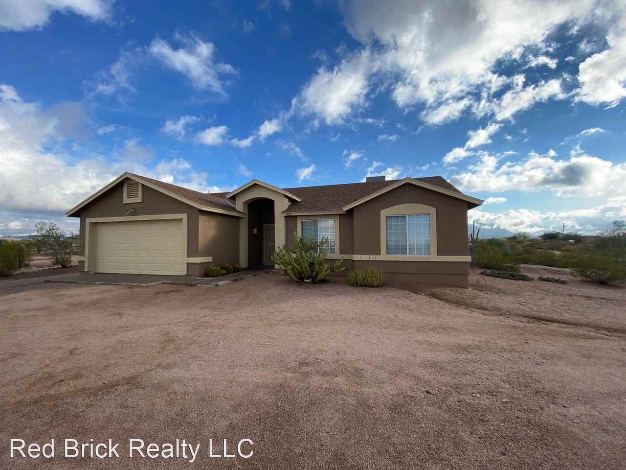 1625 N Acacia Rd - Photo 2 of 17