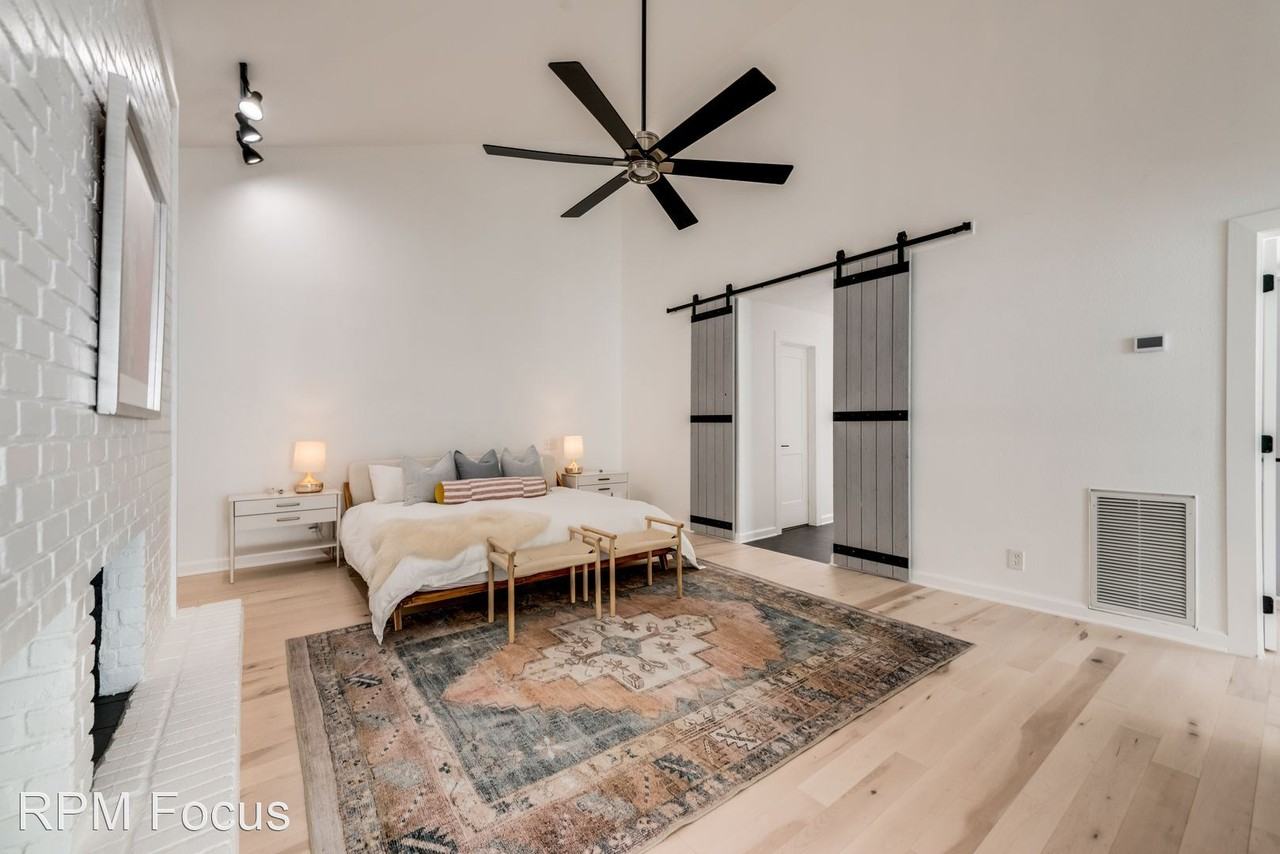 9533 Rocky Branch Dr - Photo 3 of 35