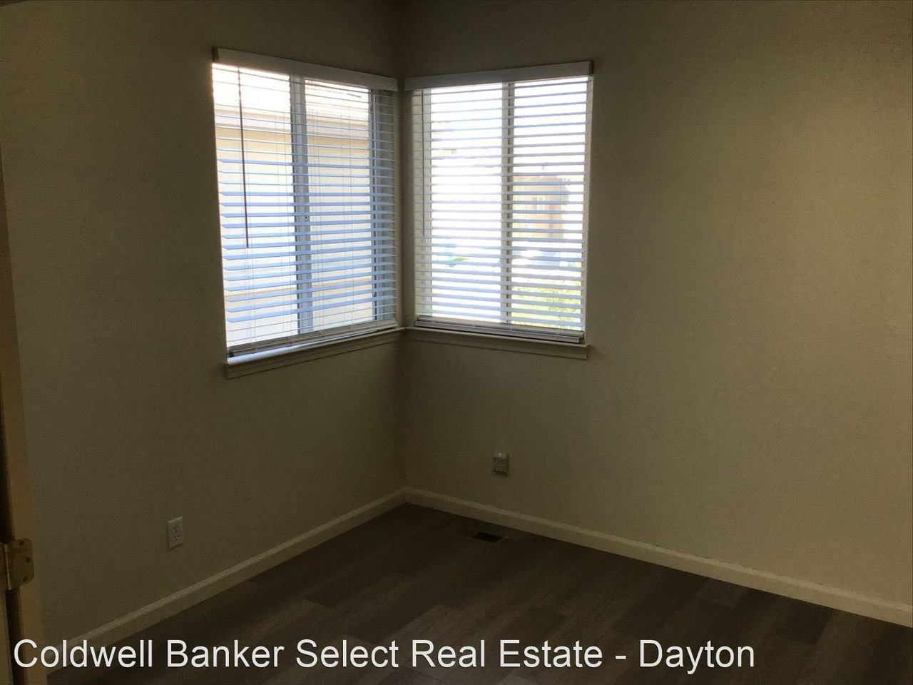 277 Cruden Bay Dr - Photo 3 of 16