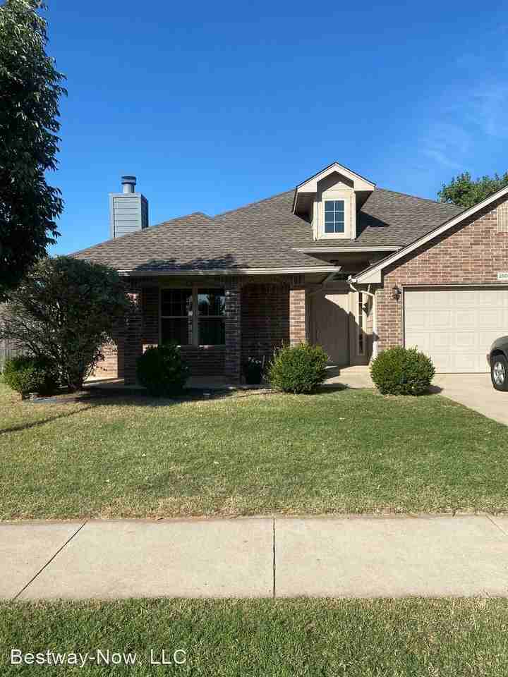 2505 Vintage Park Ln - Photo 2 of 21