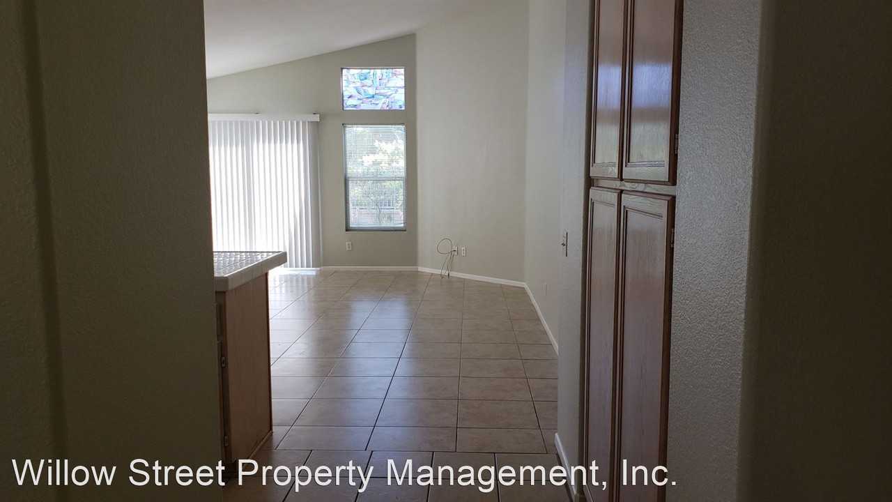 43318 Calle Mataro - Photo 3 of 11