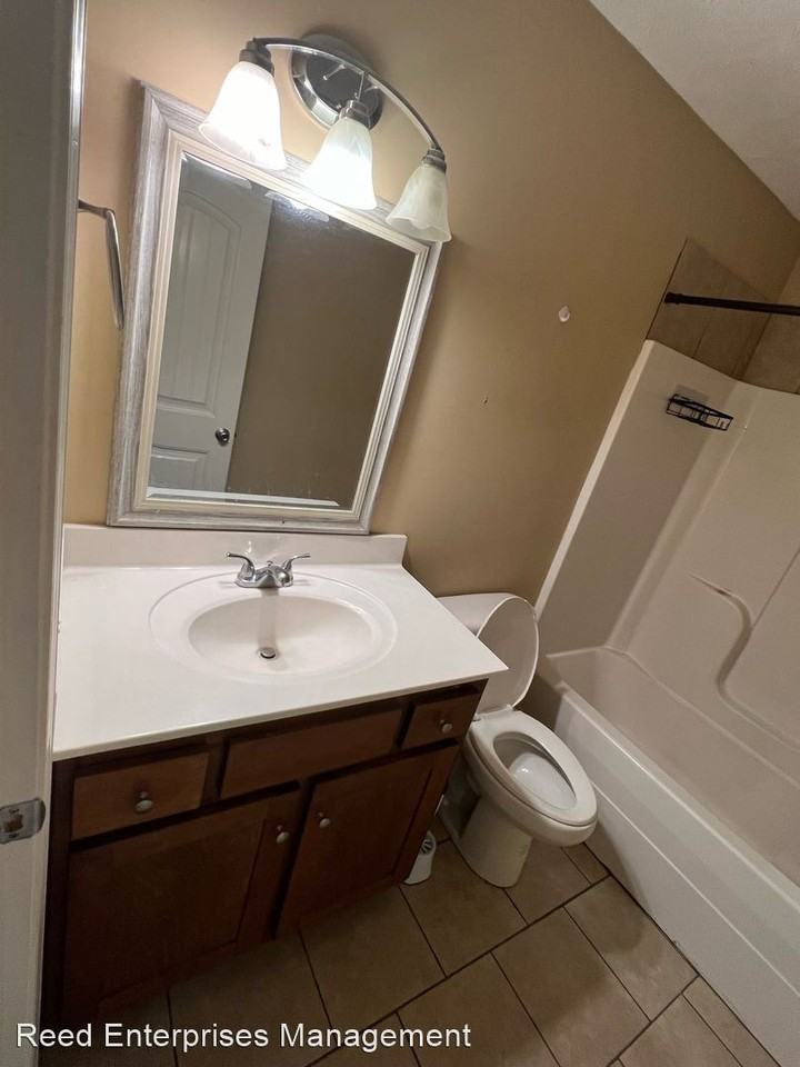 Shirley Lane Apts - Photo 3 of 7