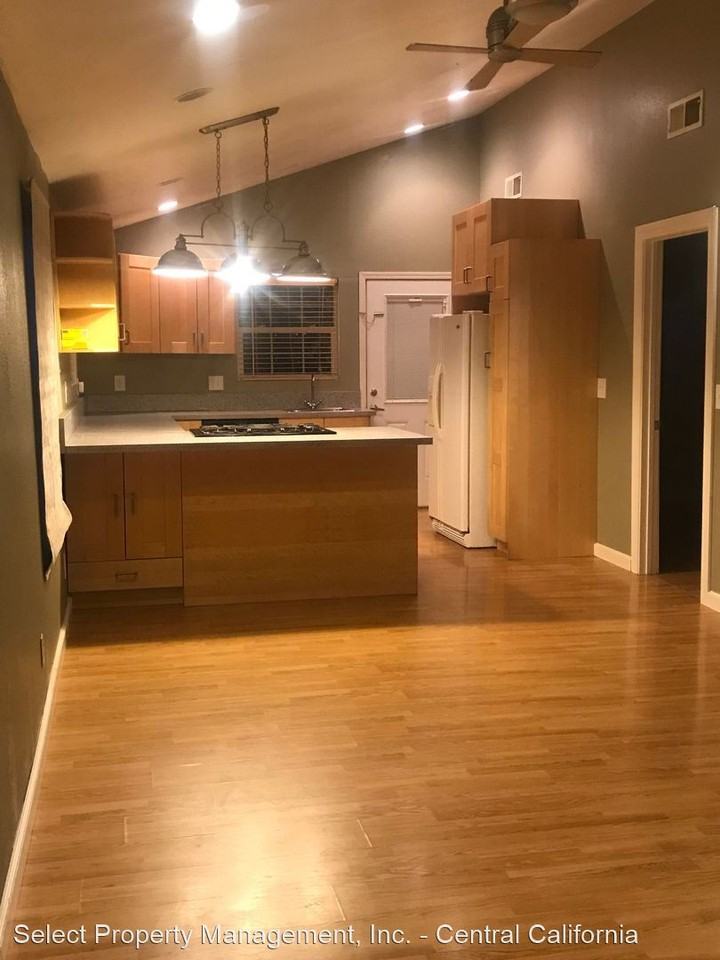 35 N Bryan Ave - Photo 2 of 11