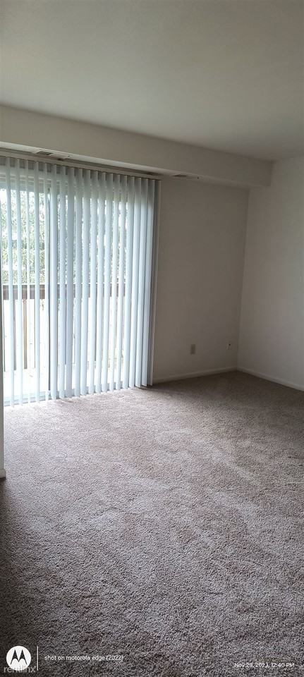 Linden Apartments - Photo 2 of 10