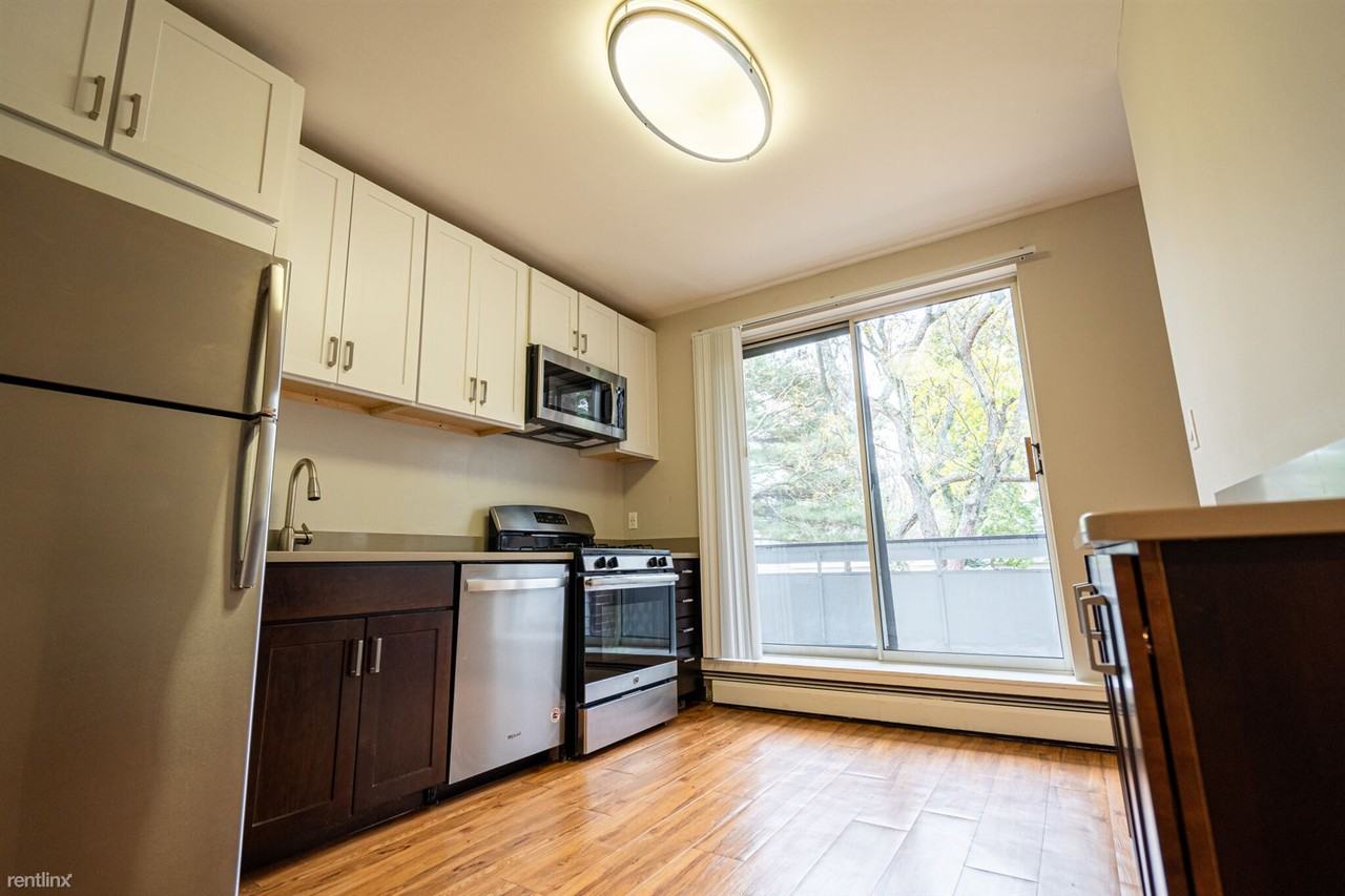 11 Bronsdon St - Photo 2 of 7