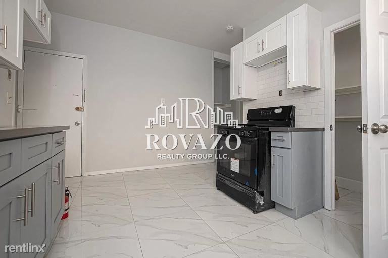 20 Ellis Ave - Photo 3 of 10