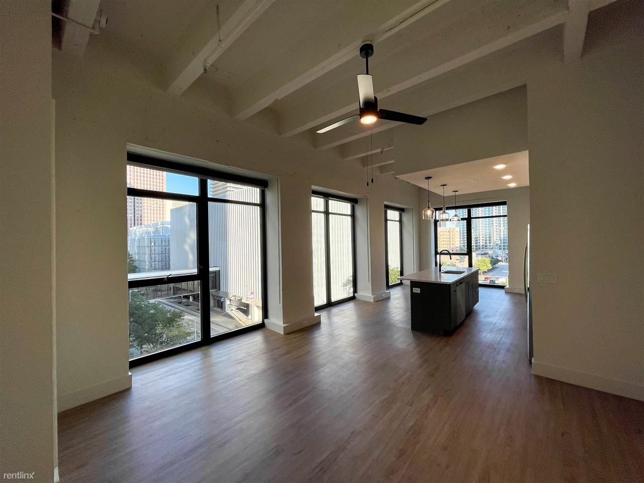 1600 Smith St - Photo 3 of 11