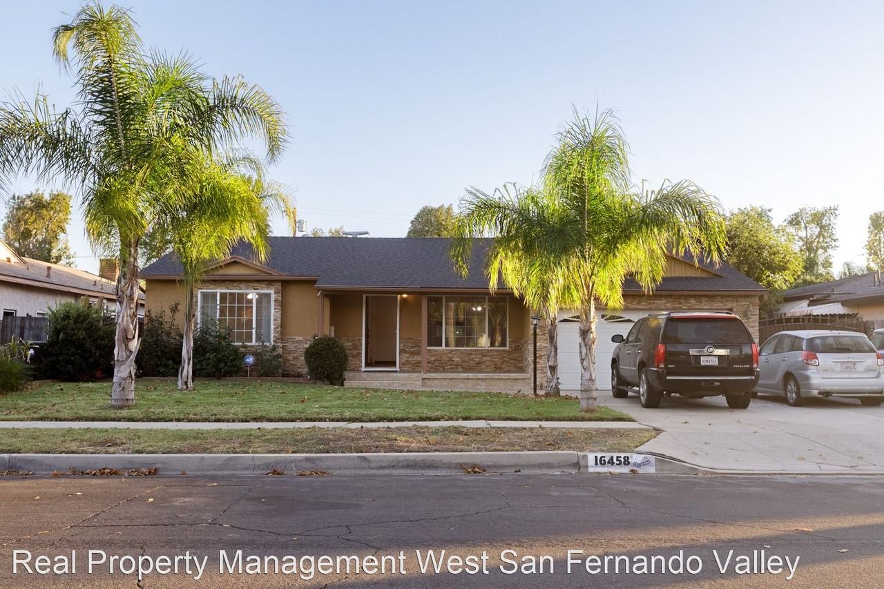 16458 Knapp St - Photo 2 of 47