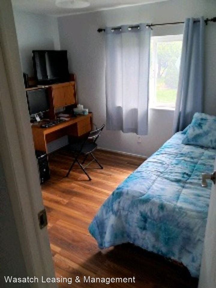 448 N 710 W #1 - Photo 3 of 6