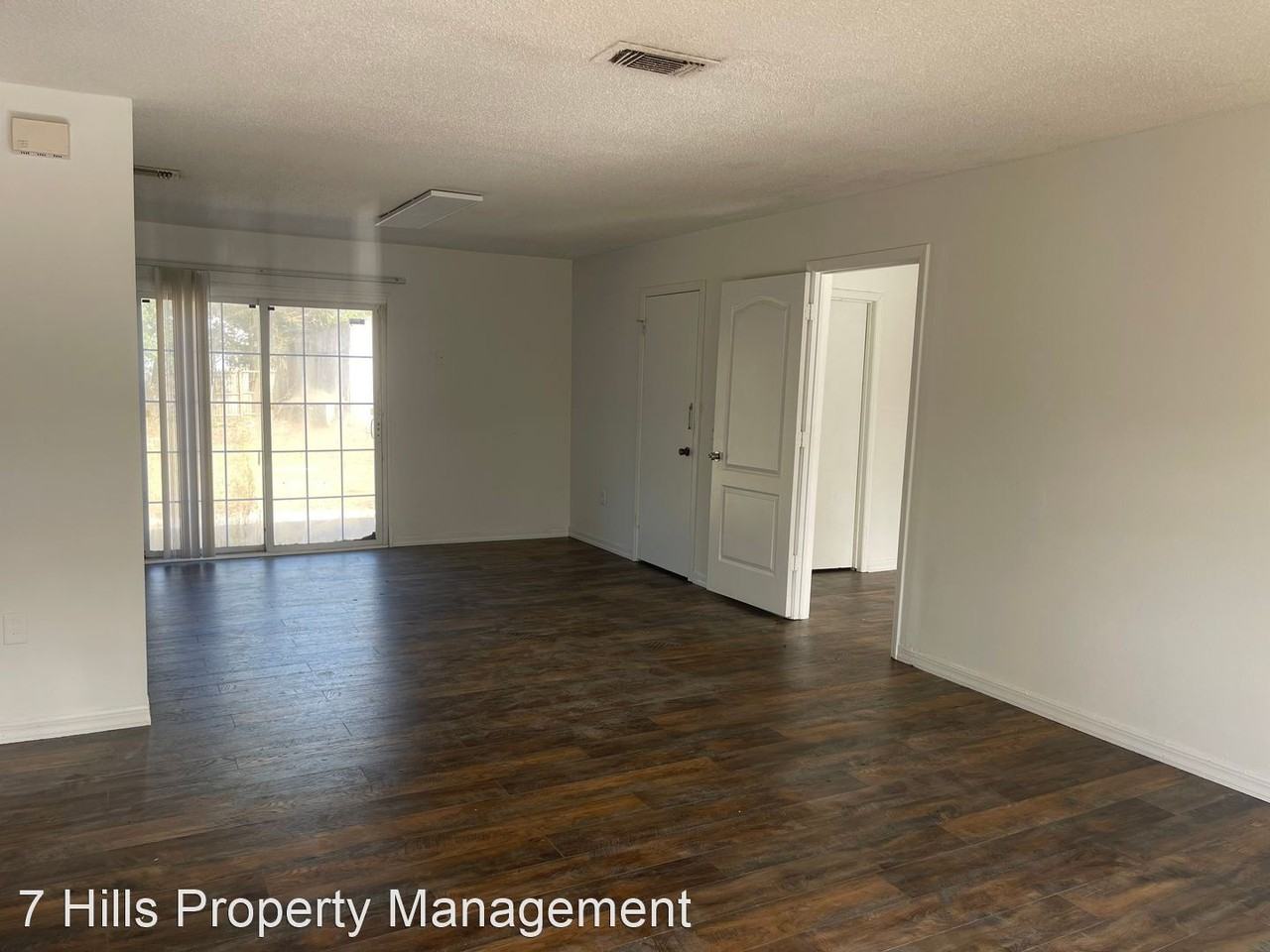 1400 Button Willow Dr - Photo 3 of 6
