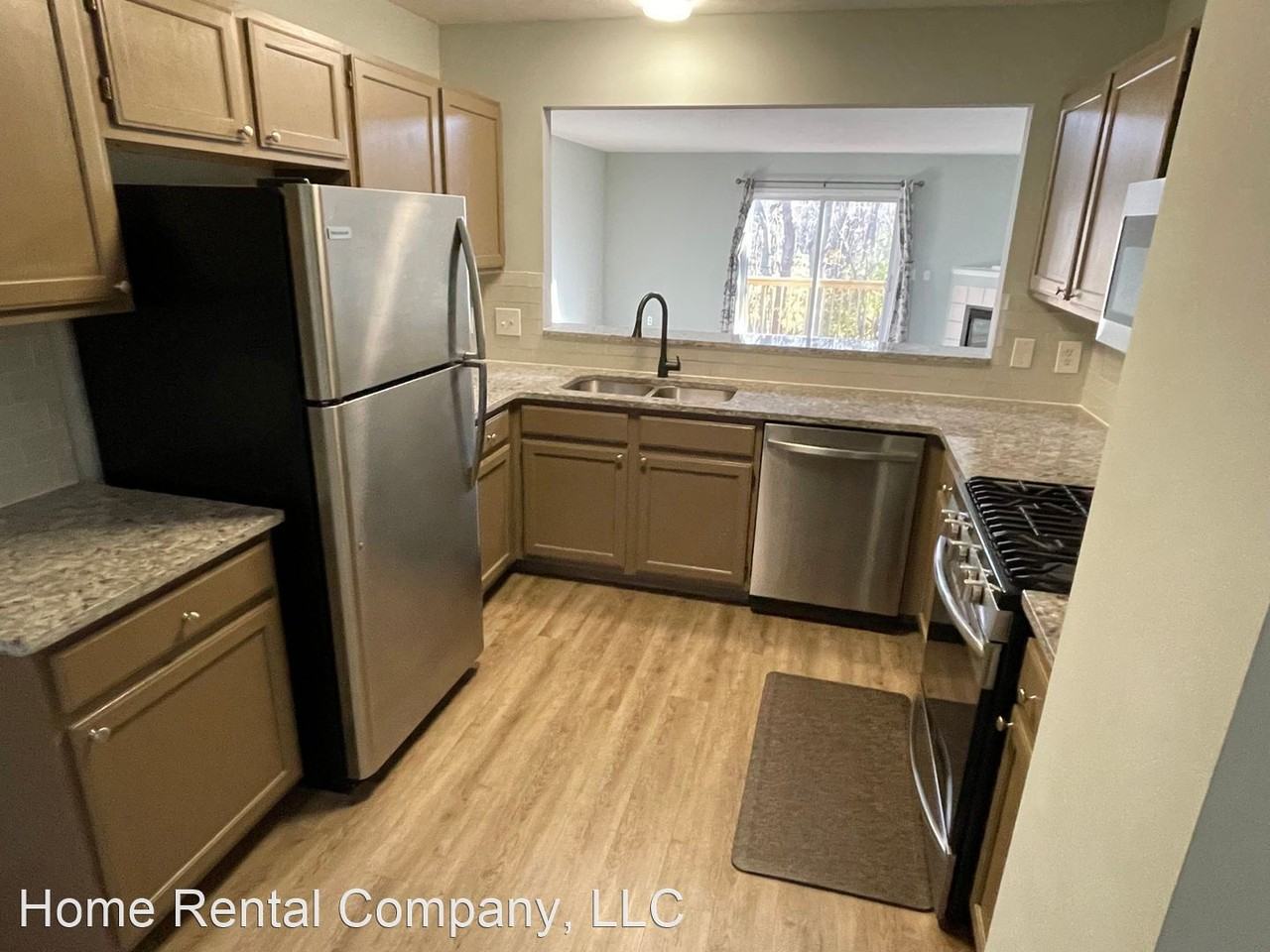 1786 Park Trl Ne - Photo 3 of 21