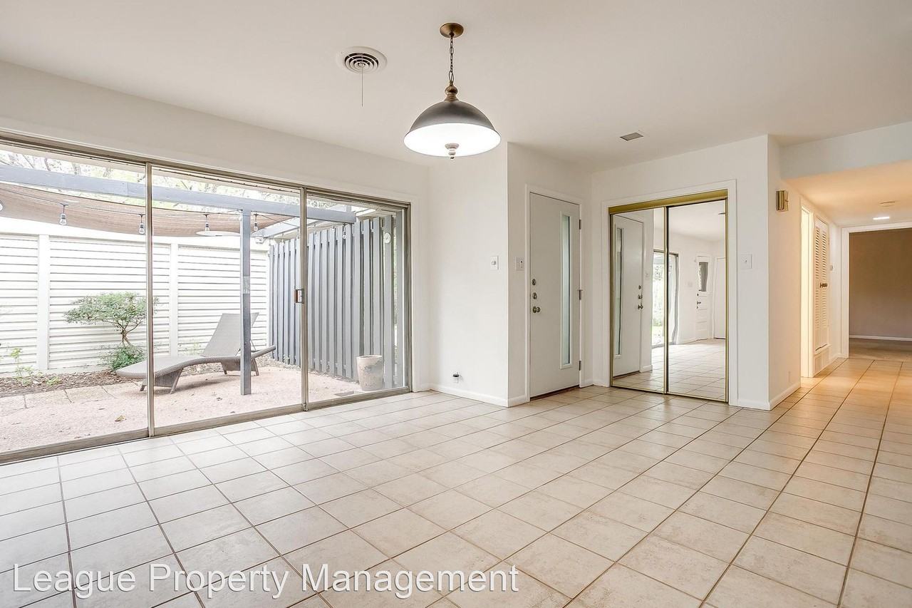 3504 Wedgway Dr - Photo 2 of 14