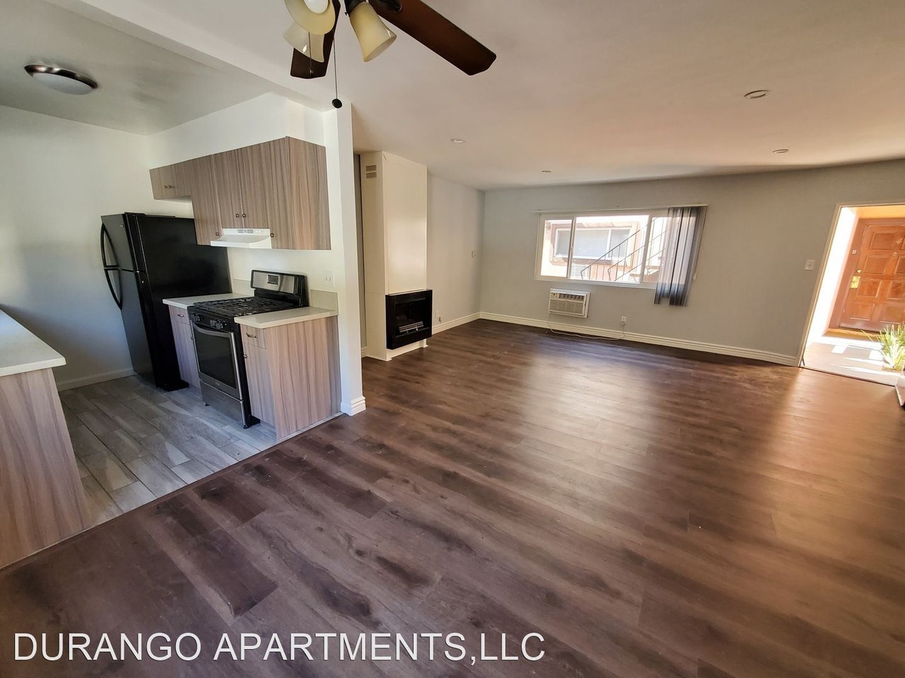 3130  Durango Ave. - Photo 3 of 13
