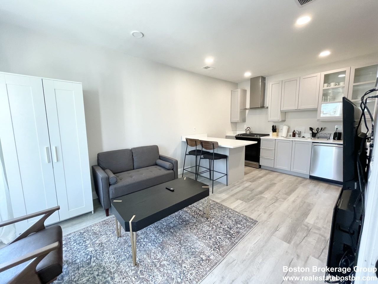 23 Newport St #2 - Photo 2 of 15