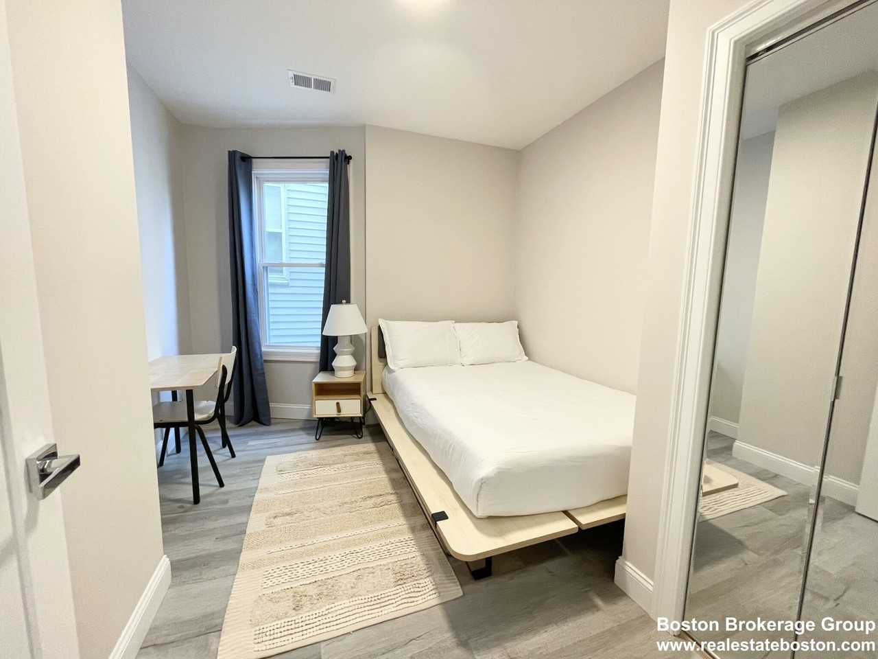 23 Newport St #2 - Photo 6 of 15