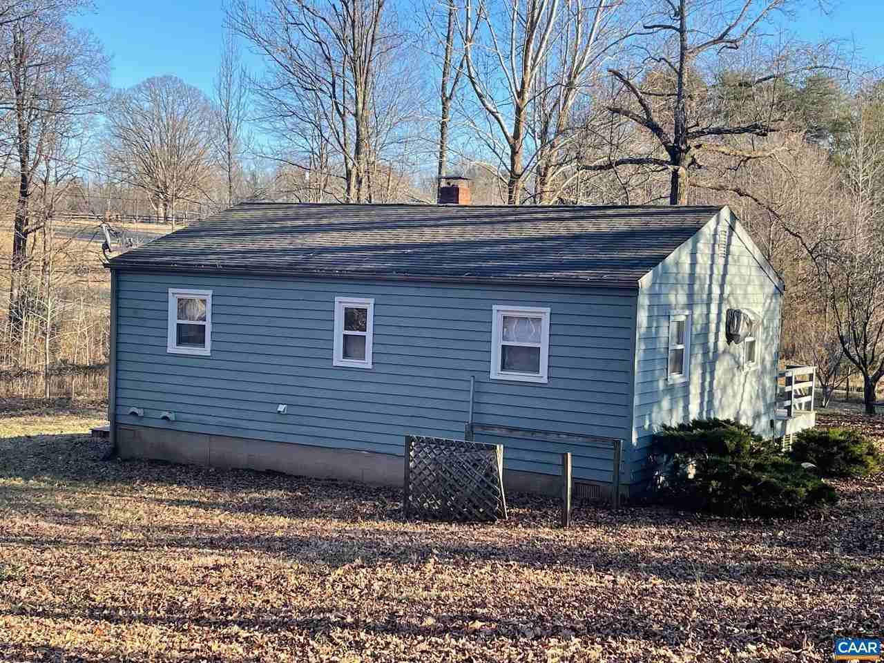 5668 Jefferson Mill Rd, Scottsville, VA 24590 2 Bedroom Apartment for