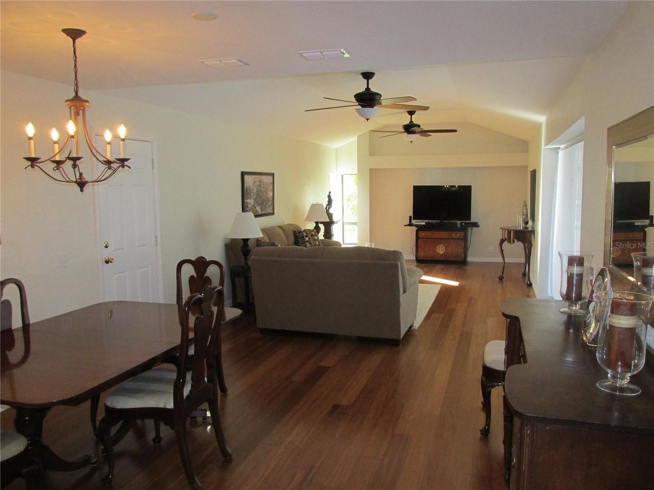 1767 Belvidere Rd - Photo 5 of 15