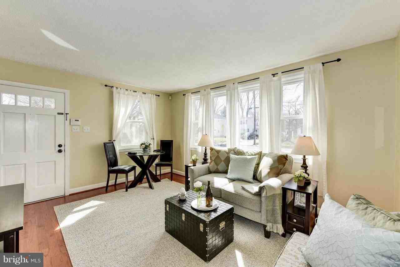 3217 Wayne Rd #NA - Photo 3 of 18