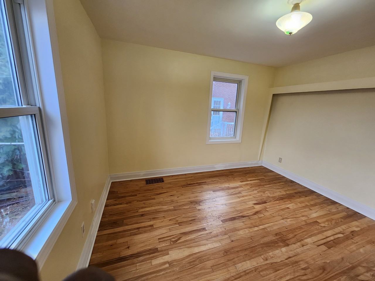 20 Harris Place - Photo 3 of 14