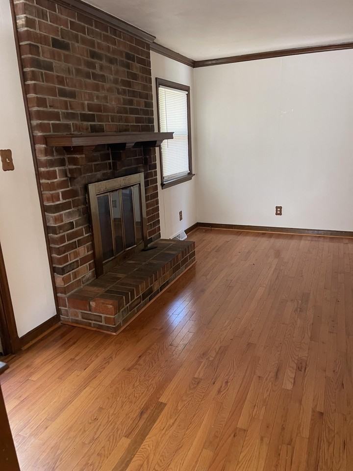 114 N Rose Ave #1 - Photo 5 of 19