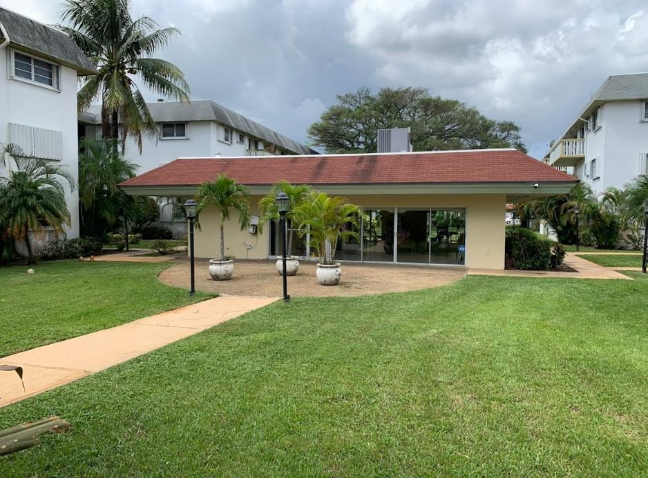 15225 NE 6 AveApt B101 #B101 - Photo 2 of 13