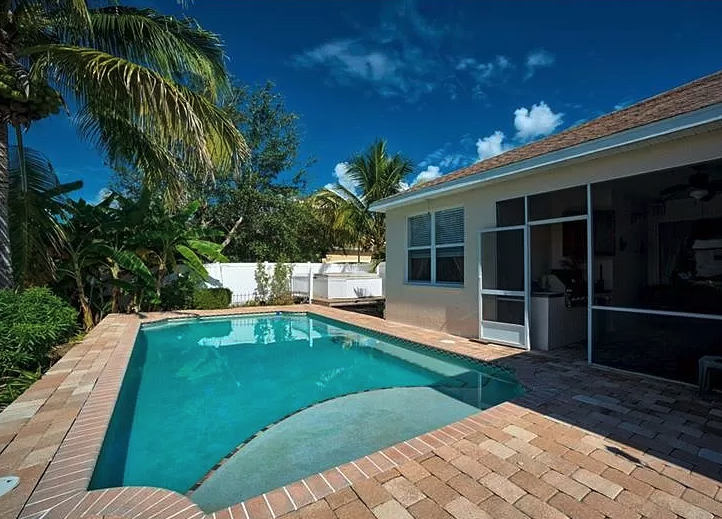 6614 64th Ter E #1 - Photo 2 of 12