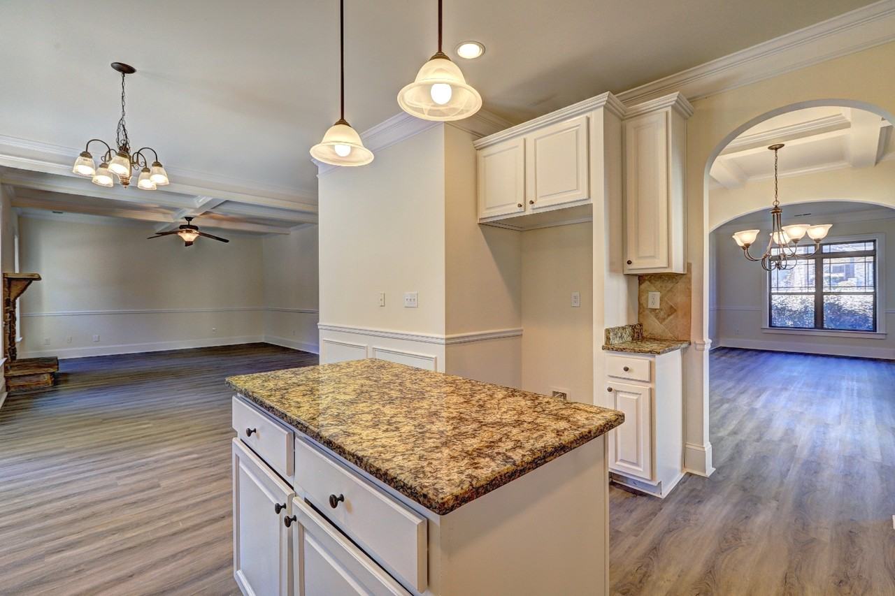 1216 Trophy Club Ave #1 - Photo 4 of 25