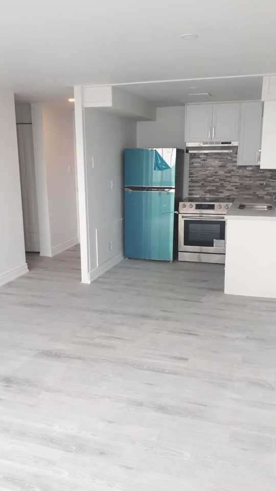 200 Lotherton Pathway - Photo 2 of 11