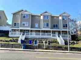 featured image of 2593 Washington St