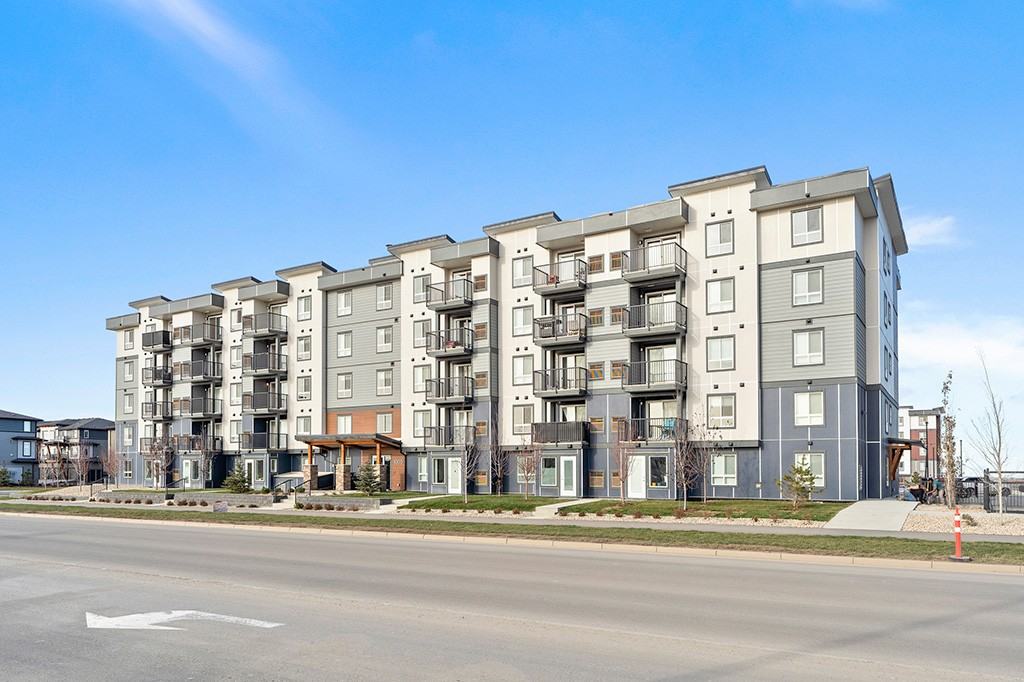 Livingston Heights - Photo 5 of 20