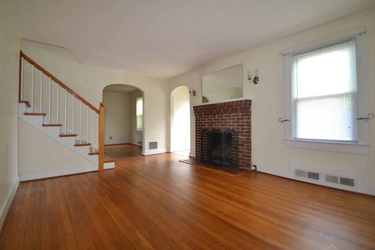 1628 Ohio St - Photo 3 of 17