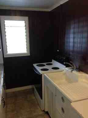 355 Hobron Ln - Photo 2 of 6