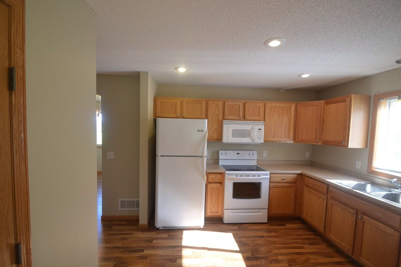 18923 Tyler St NW - Photo 3 of 8