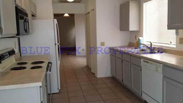 3019 W Laquila Aerie - Photo 3 of 6