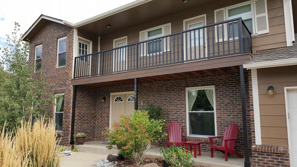 7799 S Poplar Ct - Photo 3 of 13