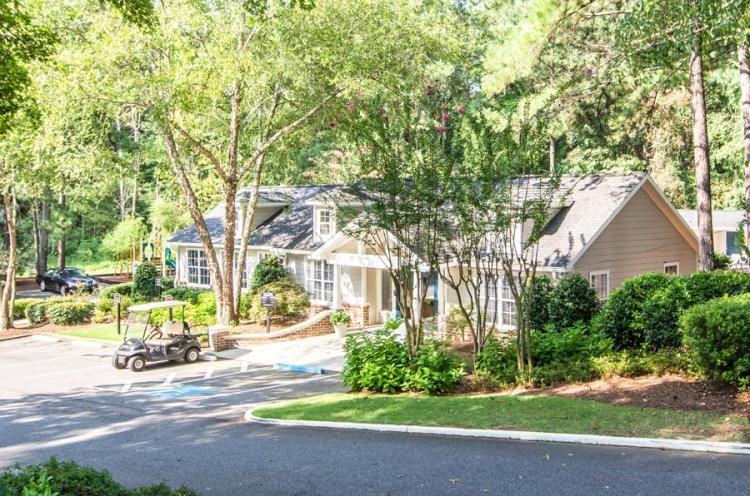 Webb Bridge Crossing Apartments - Photo 2 of 16