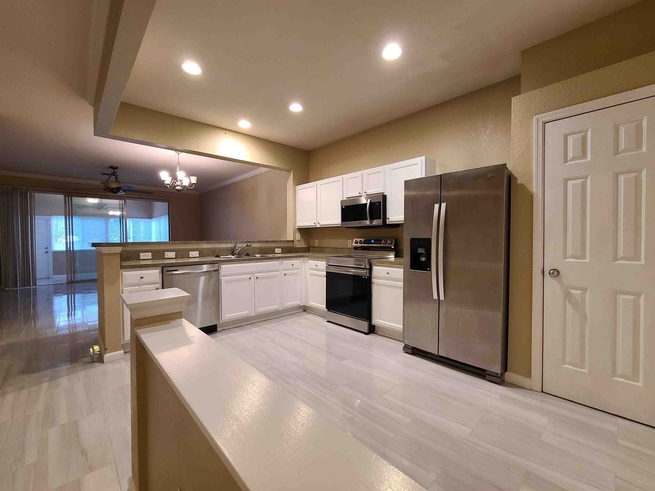 4168 Southwest 43rd Circle - Photo 3 of 22