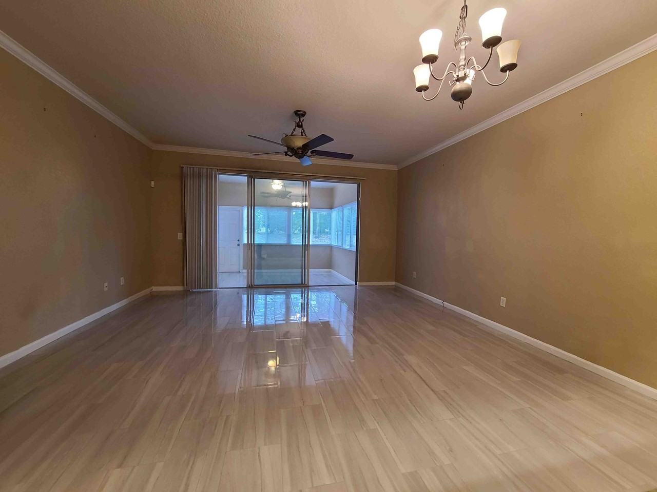 4168 Southwest 43rd Circle - Photo 5 of 22