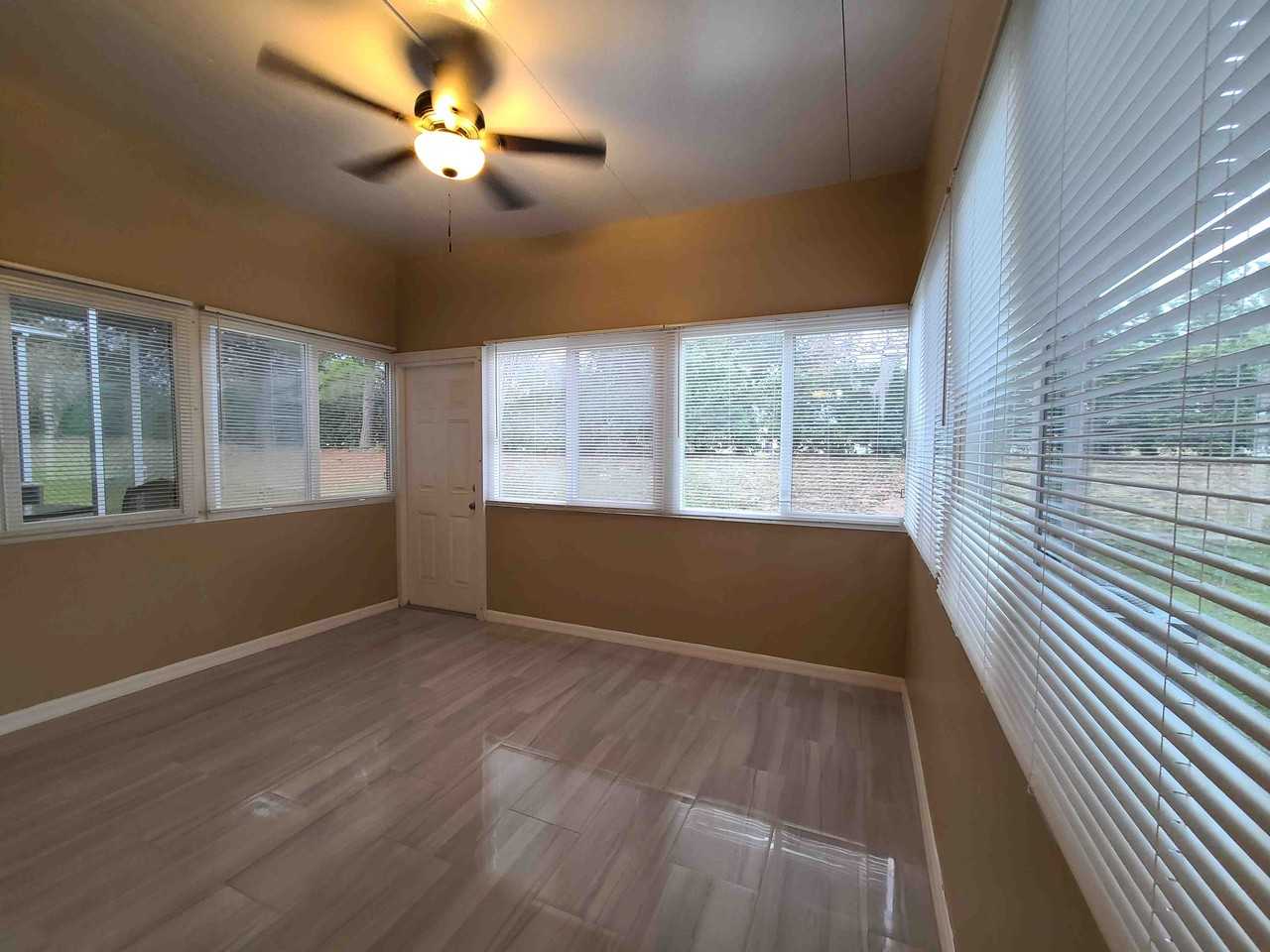 4168 Southwest 43rd Circle - Photo 7 of 22
