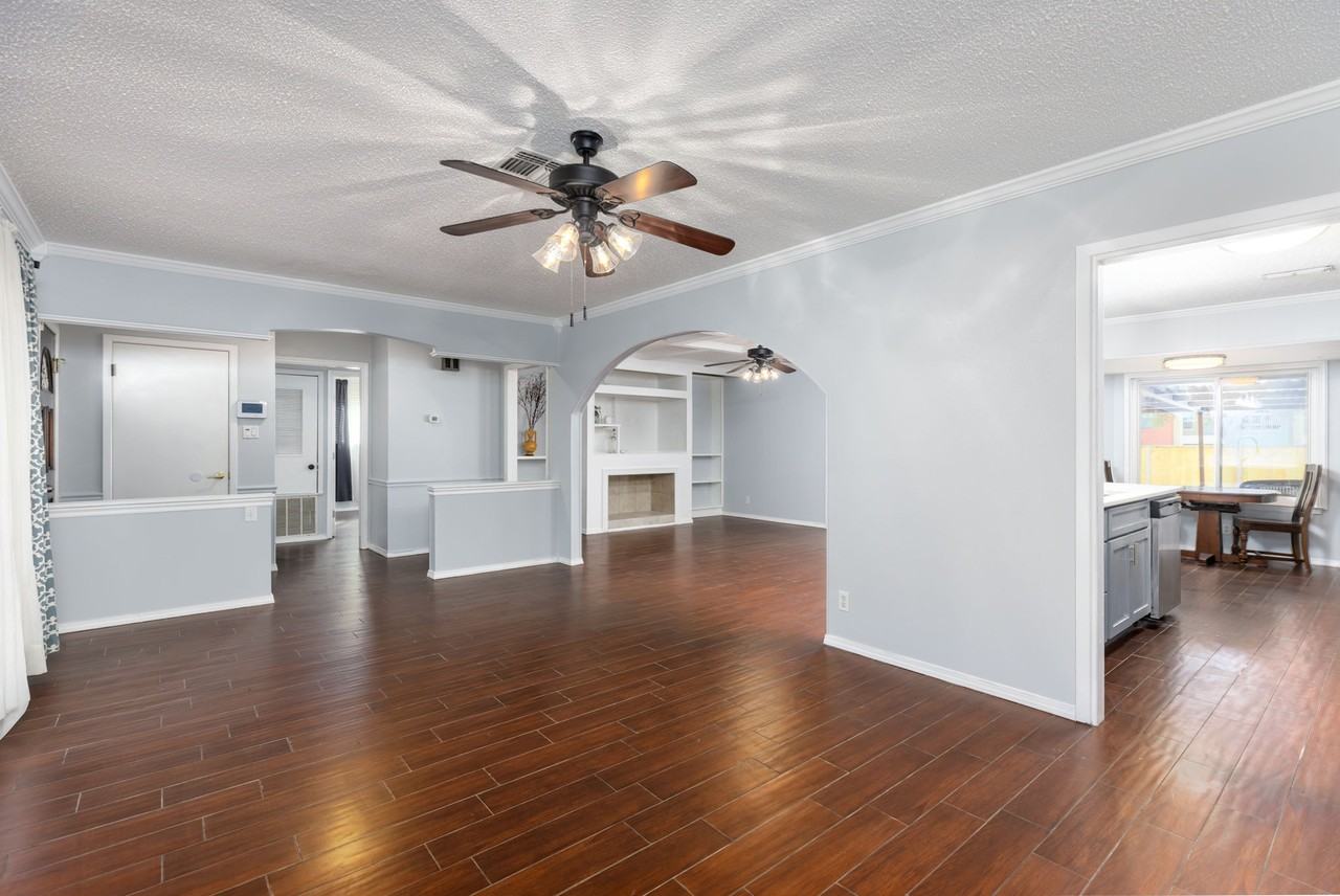 10615 Lands Run St #10615 - Photo 6 of 30