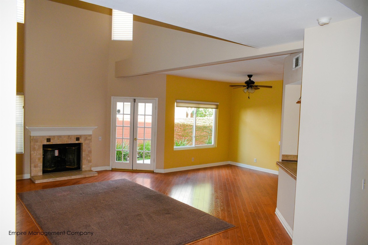 12047 River Grove Ct #1 - Photo 2 of 8