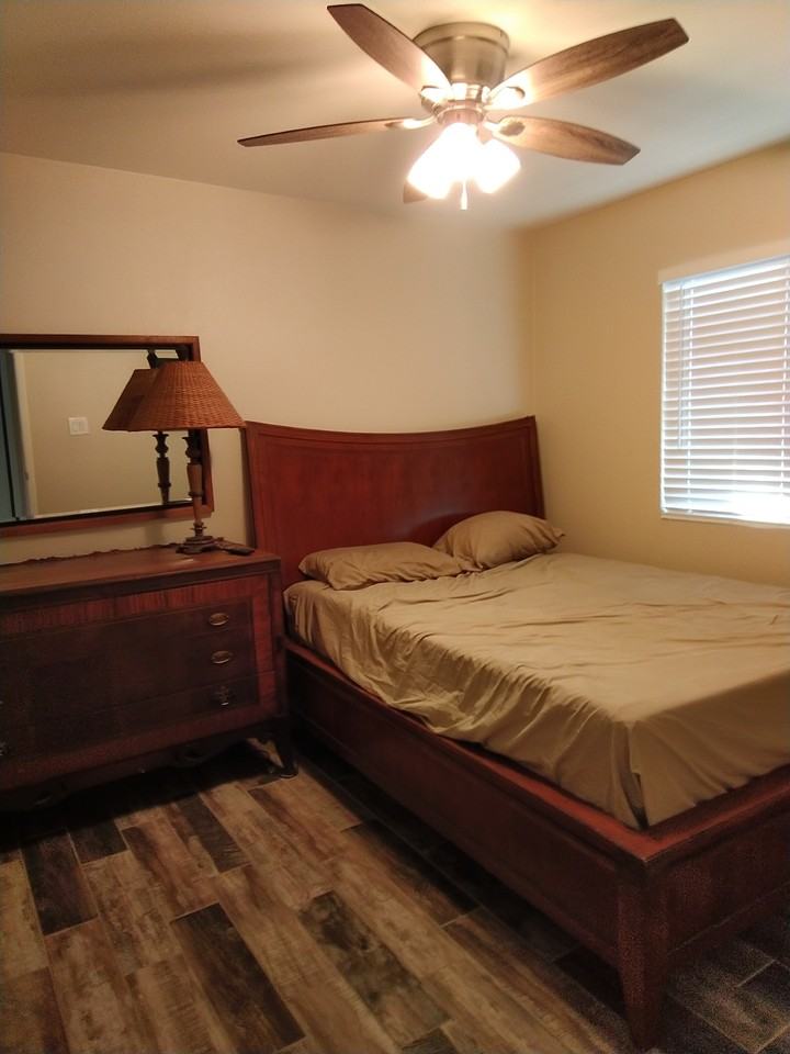 534 W Murphy St #1 - Photo 2 of 7