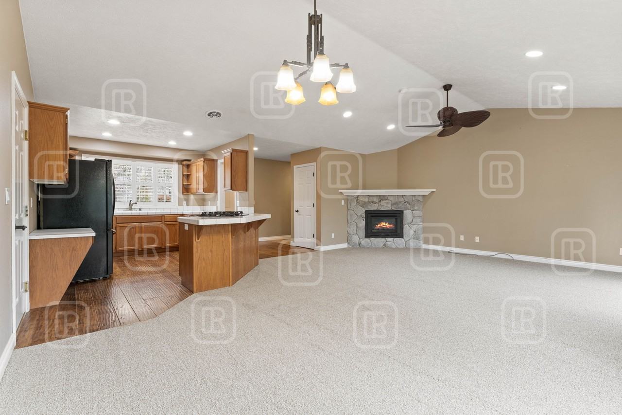 8311 N Parkside Dr #1 - Photo 7 of 36