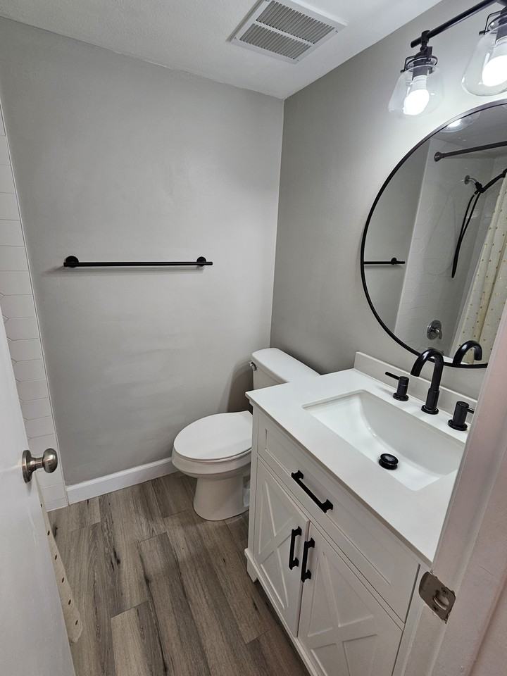 110 Cypress Ln #10 - Photo 2 of 15