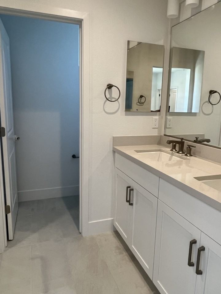 15101 Shore Dr #NA - Photo 3 of 12