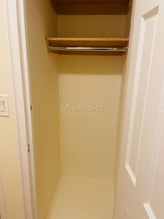 E 56th St #4C - Photo 2 of 12