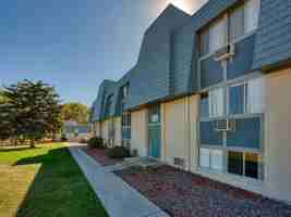 featured image of 300 Russell Blvd